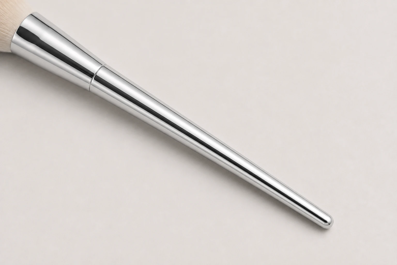 Rounded powder brush concept: slender silver grip, AI detail visualization