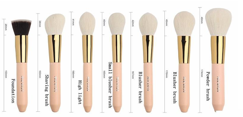 CAT-p012-large-grid: Peach-gold-tone large brush specification grid