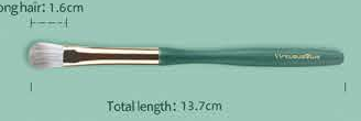EN-p003-c08: Flame blending - Green handles, gold-tone ferrules, pale brown/cream brush heads