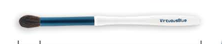 EN-p011-c10: Flame blending - White handles, reflective-blue ferrules, dark gray/white heads