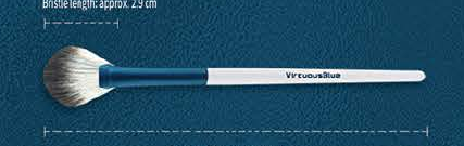 EN-p012-c04: Highlighter - White handles, reflective-blue ferrules, pale brown heads