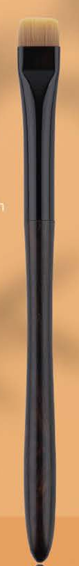 EN-p014-c05: Slim flat concealer black handle - Black short bases and sculpted black handles; brown or flat tan heads