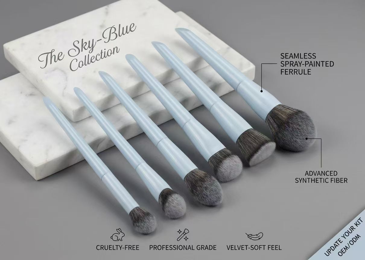 UP015: Pale-blue six-brush collection