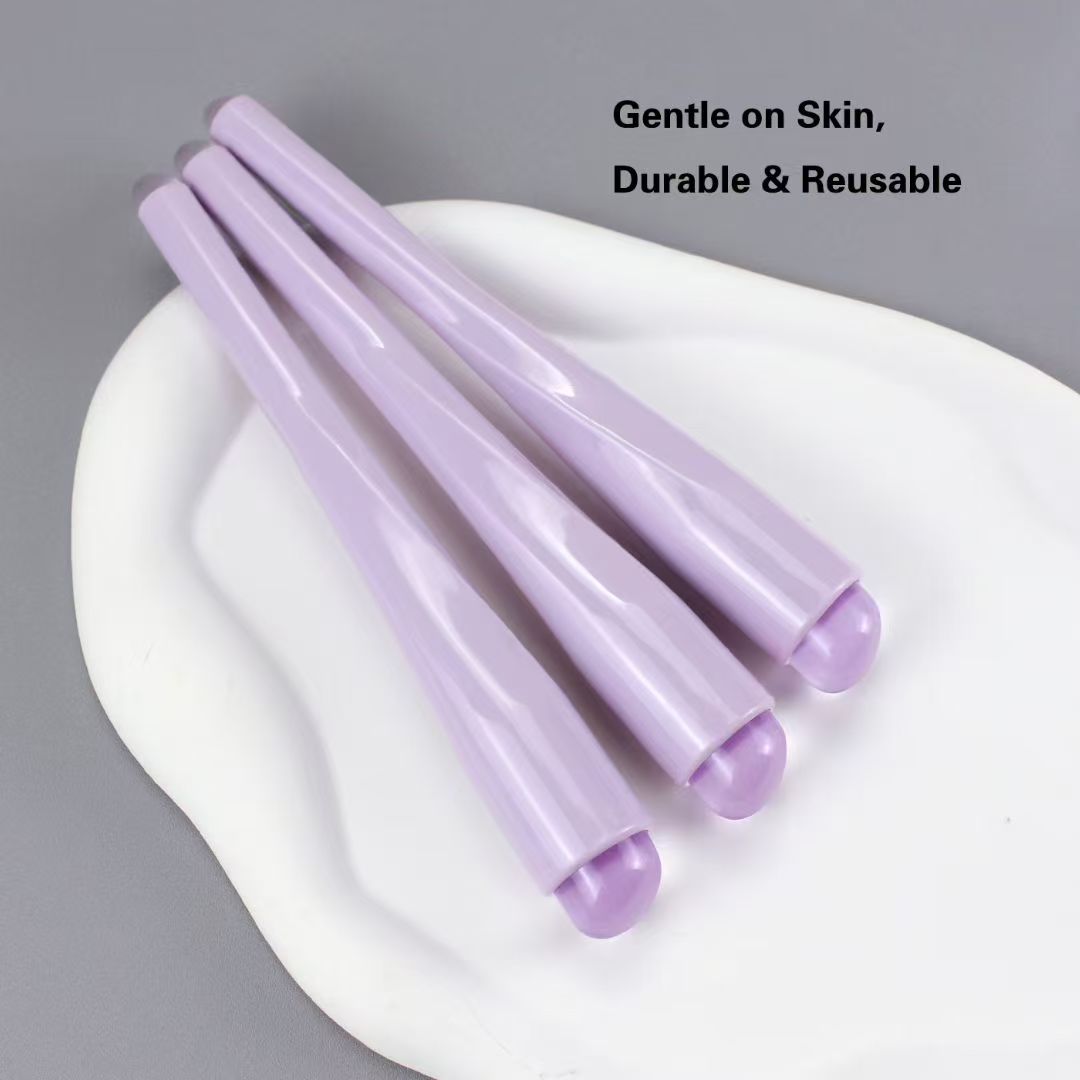 UP052: Three lavender applicators showing their rounded ends
