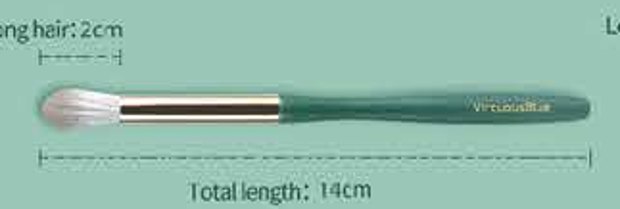 Large eyeshadow - Green handles, gold-tone ferrules, pale brown/cream brush heads