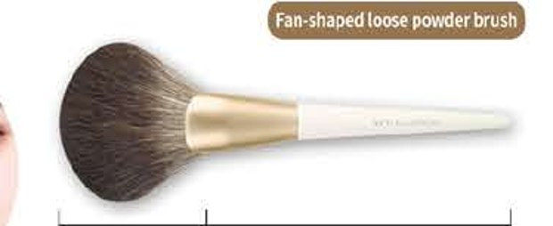 Powder - White handles, gold-tone ferrules, pale brown heads
