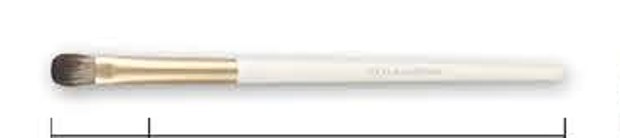 Eyeshadow packing - White handles, gold-tone ferrules, pale brown heads