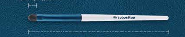 Small eyeshadow - White handles, reflective-blue ferrules, pale brown heads