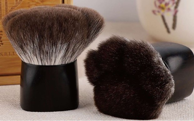 Portable short-base powder brush pair - Black short bases and sculpted black handles; brown or flat tan heads