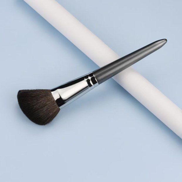 Gray handle and silver-tone ferrule with a broad angled dark head